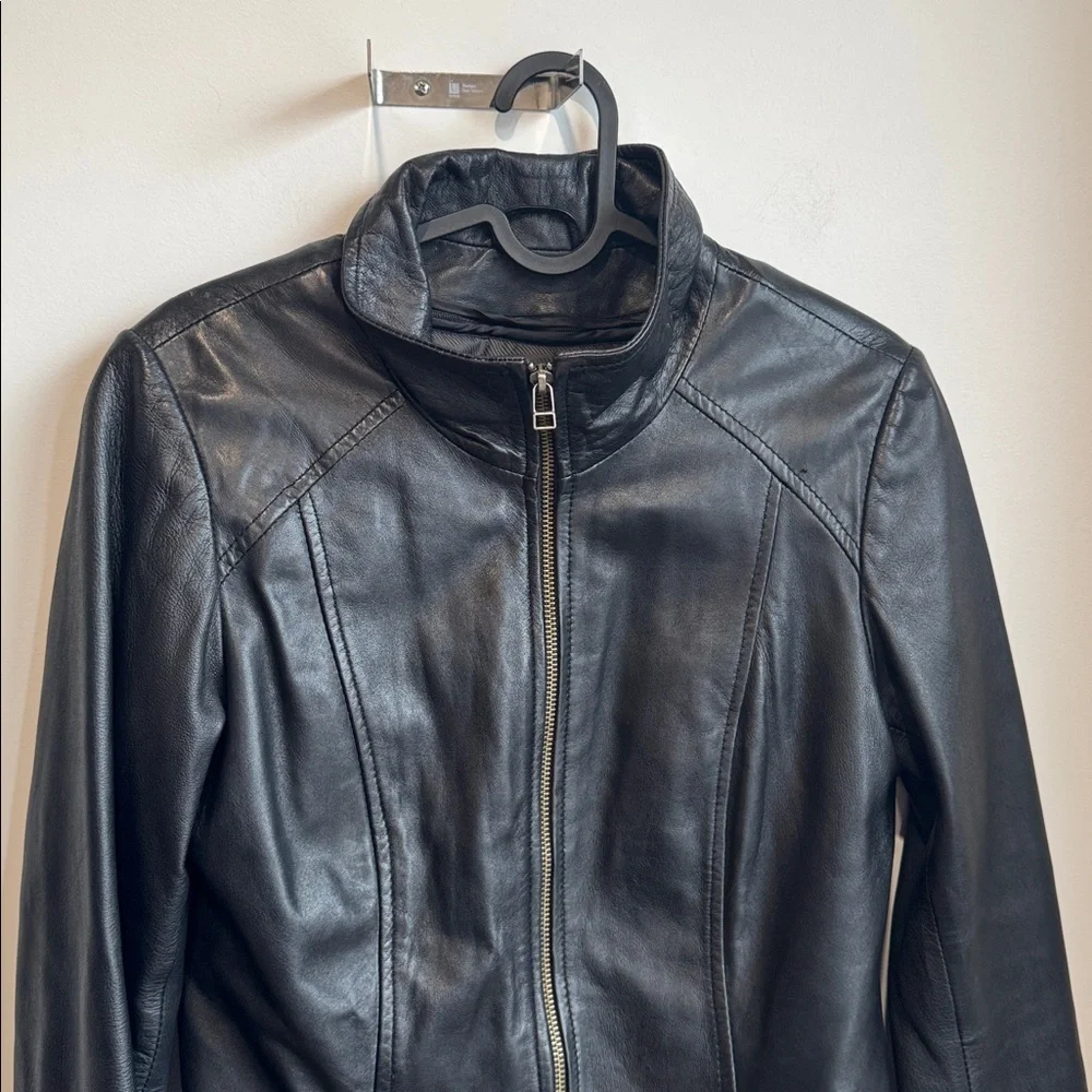 Danier Black Leather Long Jacket - Picture 4 of 16